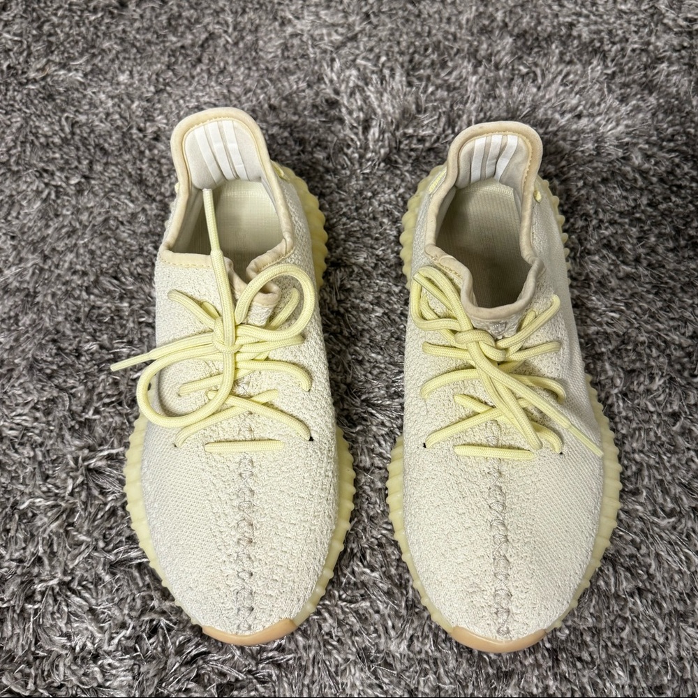 Yeezy Boost 350 V2